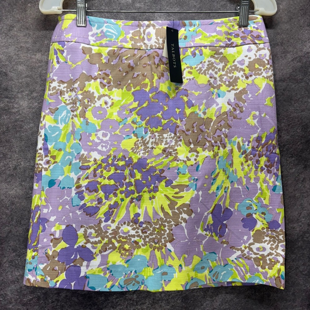 Talbots Petites Floral Pencil Skirt Size 4P Lilac Purple Green Spring Bloomcore